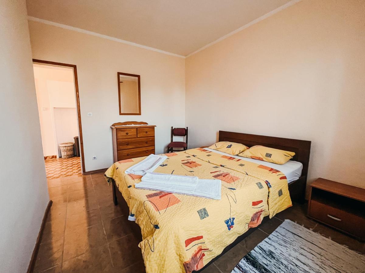 Vladivostok Apartments 티바트 외부 사진