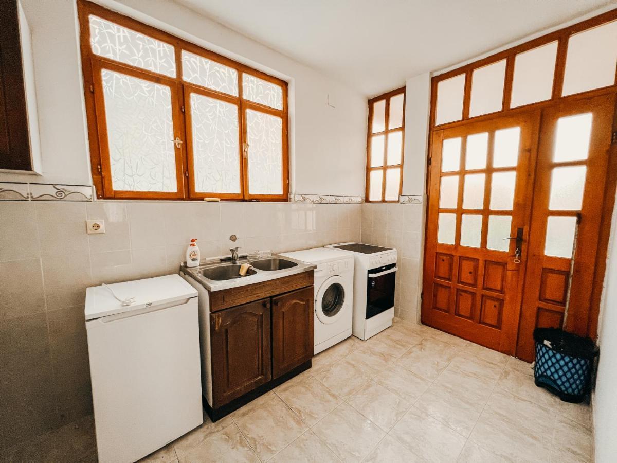 Vladivostok Apartments 티바트 외부 사진