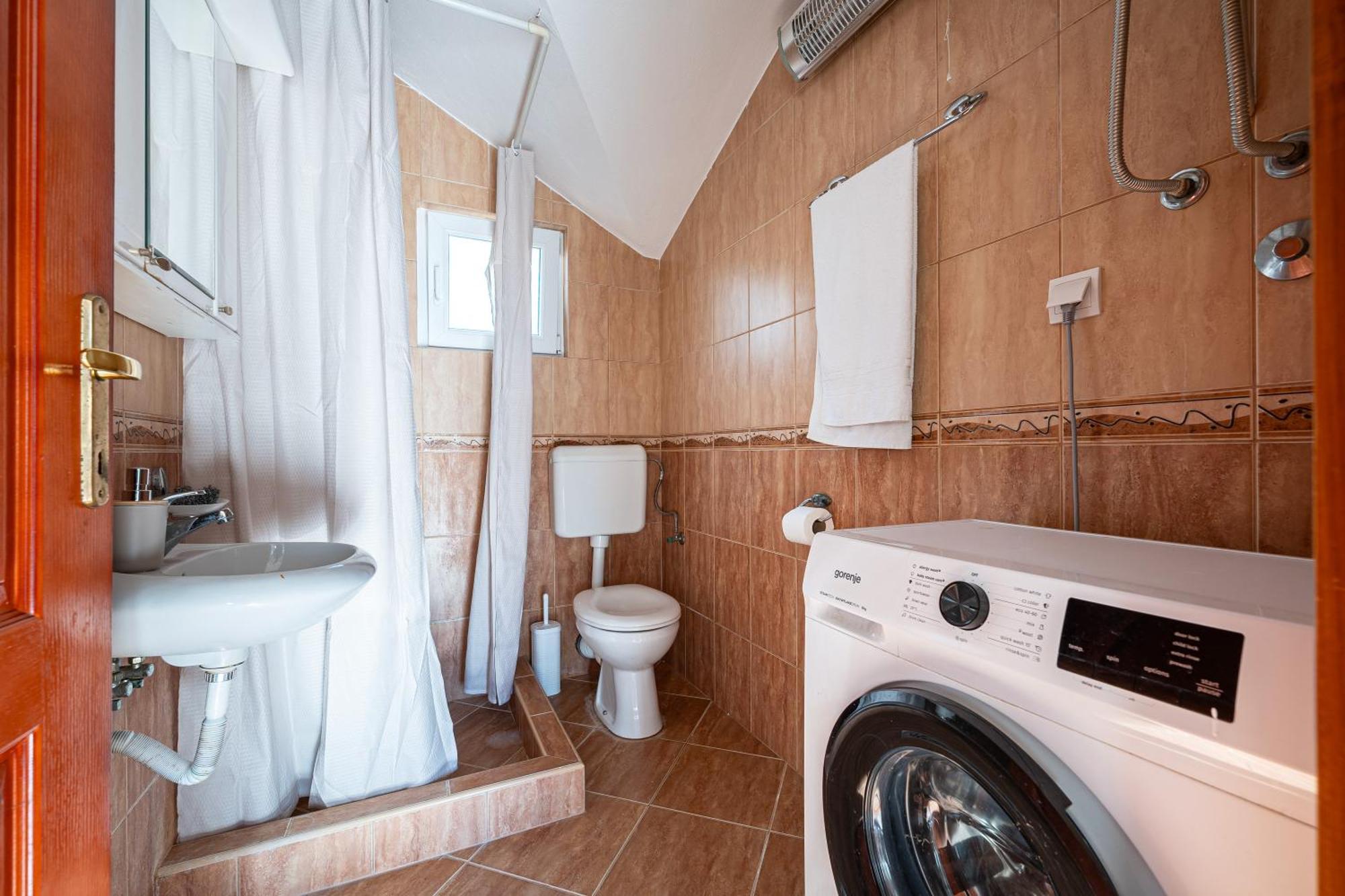 Vladivostok Apartments 티바트 외부 사진